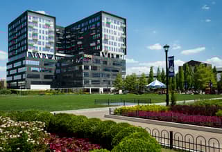 Full view of 80 on the commons