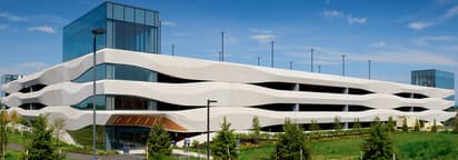 Penn State Hershey full garage view