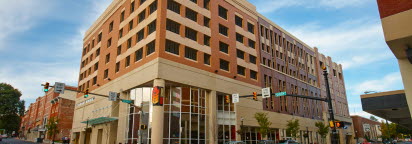 Queen Street Parking Garage street view