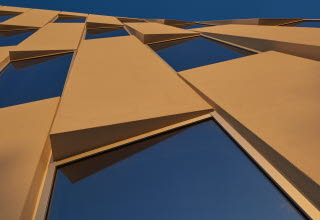 Closeup Front View of 1200 Intrepid