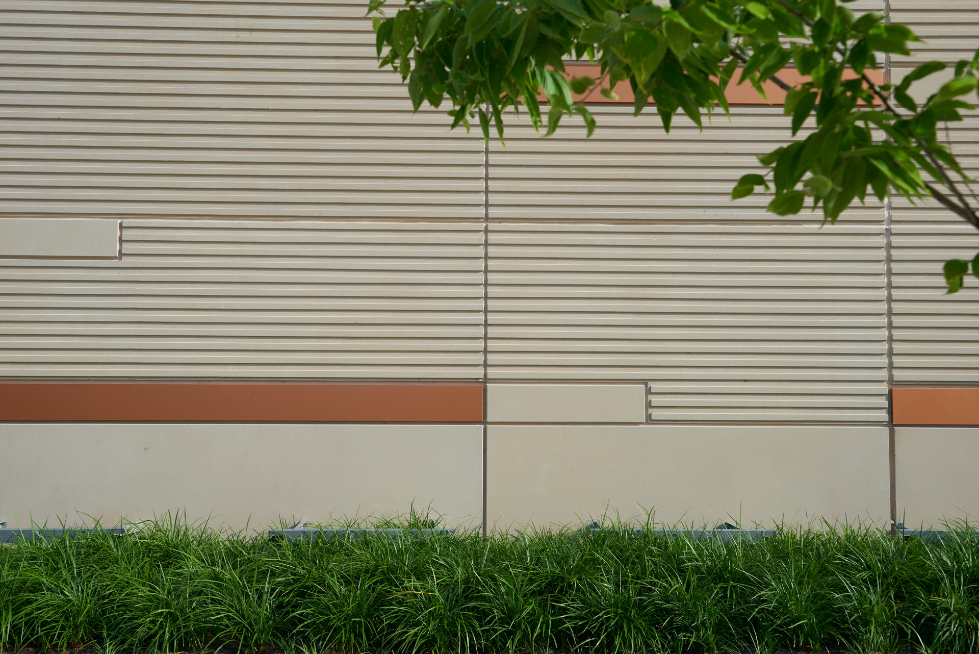 2 tone precast panel
