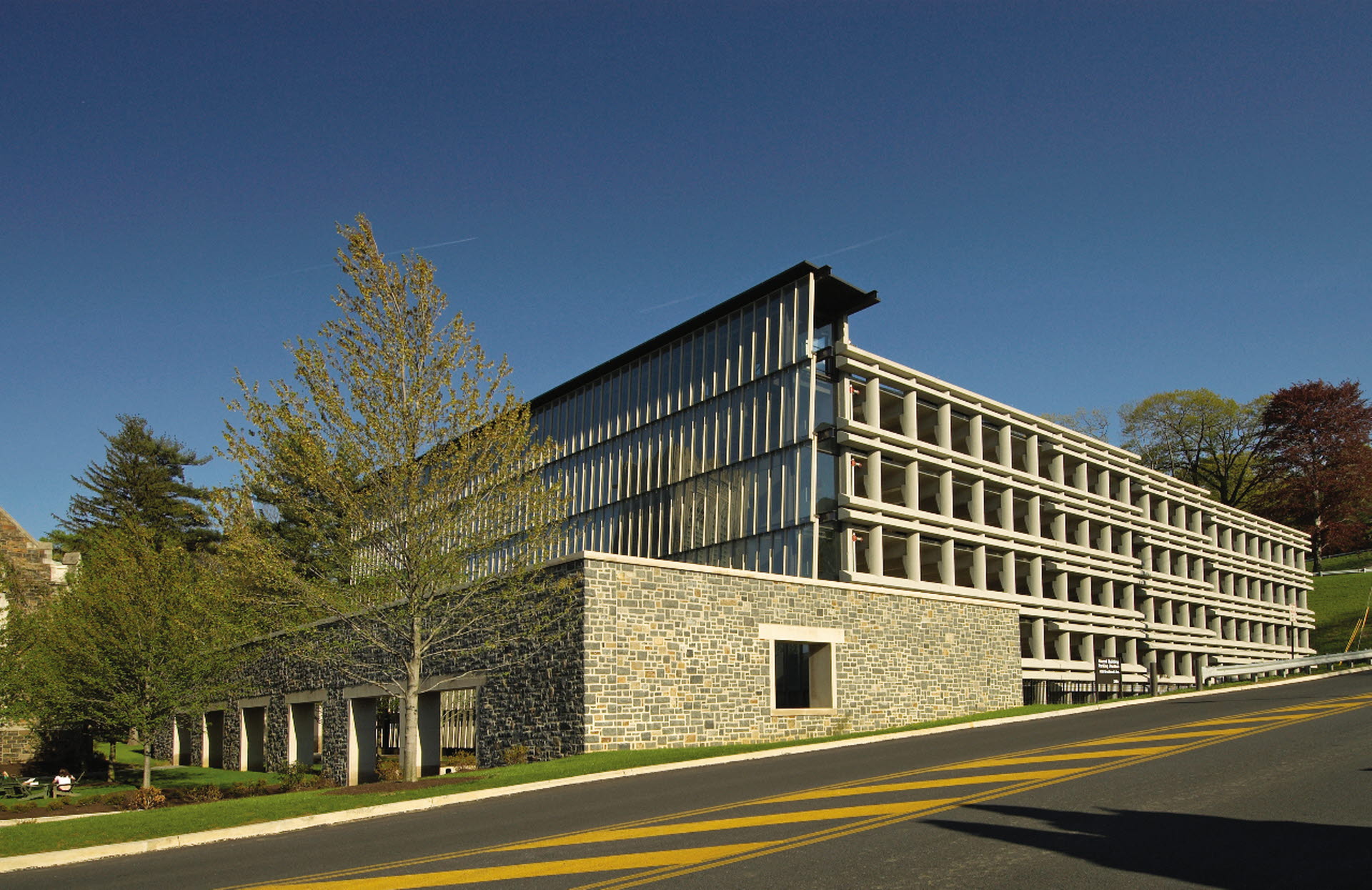 Lehigh University Alumni Parking Garage